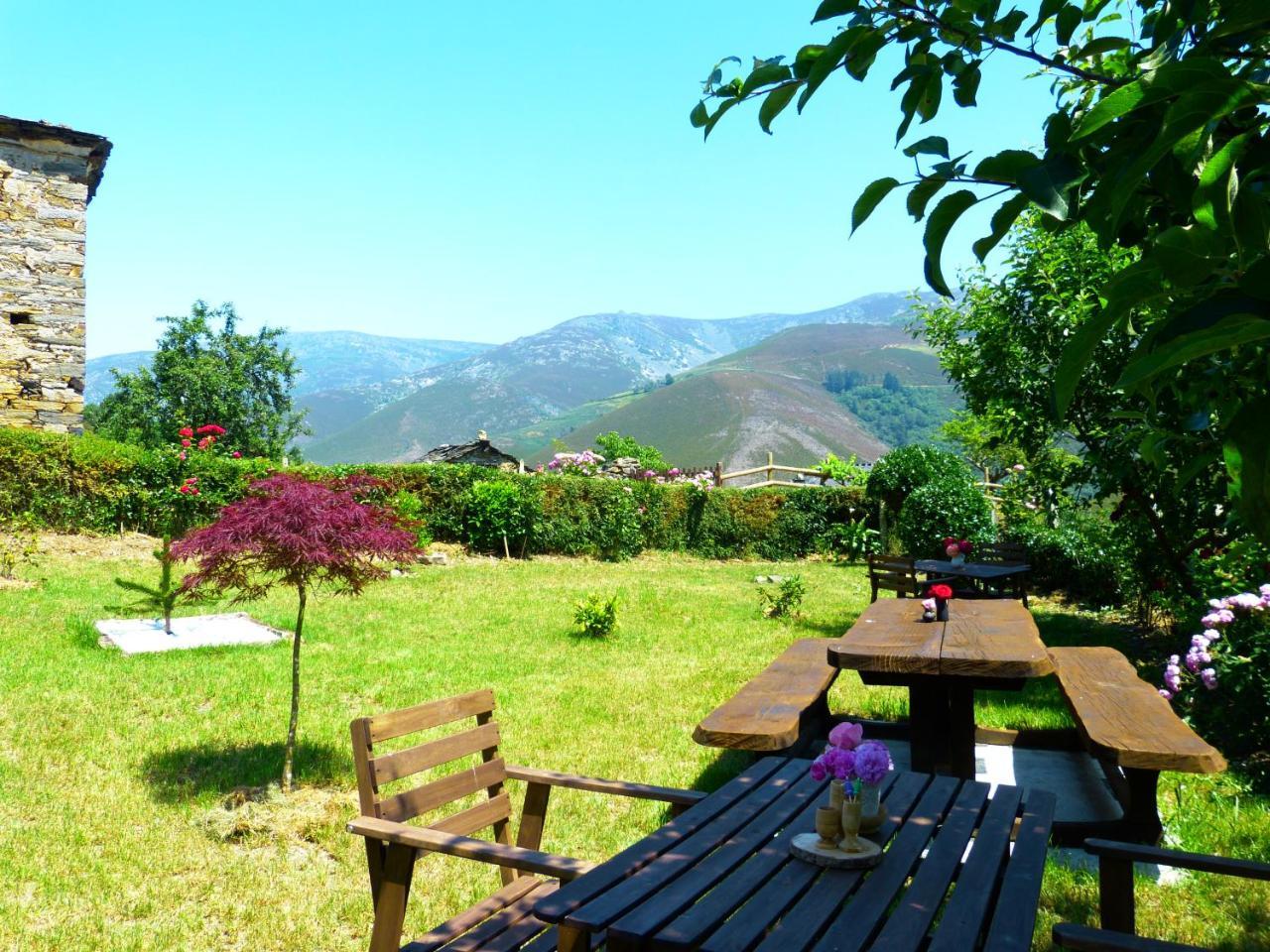 Apartamentos El Valledor Tremado Kültér fotó